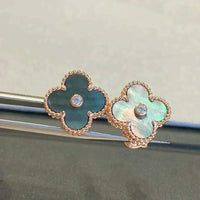 [
Bluetears-Jewels]CLOVER MEDIUM 1 MOTIFS GRAY MOP  DIAMOND EARRINGS