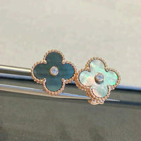 [Blue Jewels]CLOVER MEDIUM 1 MOTIFS GRAY MOP  DIAMOND EARRINGS