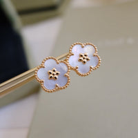 [
Bluetears-Jewels]LUCKY PINK GOLD WHITE MOP EARRINGS
