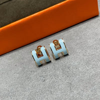 [Blue Jewels]POP H SKY BLUE STUD EARRINGS