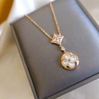 [
Bluetears-Jewels]STAR AND SUN WHITE MOP 2 MOTIF PINK GOLD NECKLACE