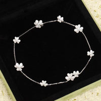 [
Bluetears-Jewels]FRIVOLE SILVER 9 FLOWERS NECKLACE